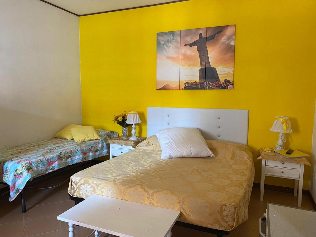 Pousada Copacabana Praia - Affittacamere - Casa Vacanza A Порто-Сант'Ельпідіо Екстер'єр фото