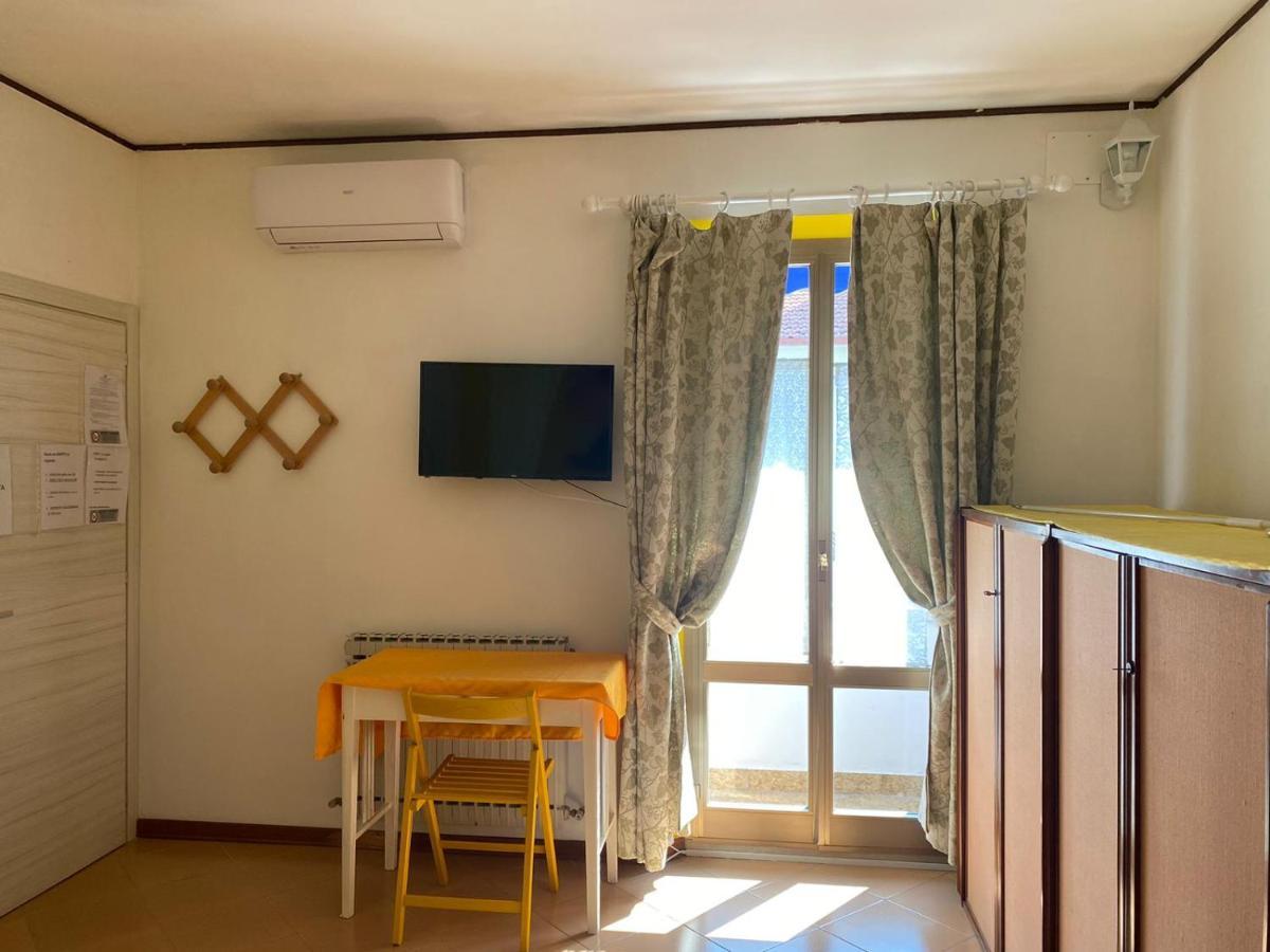 Pousada Copacabana Praia - Affittacamere - Casa Vacanza A Порто-Сант'Ельпідіо Екстер'єр фото