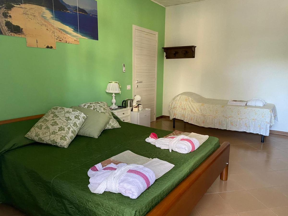 Pousada Copacabana Praia - Affittacamere - Casa Vacanza A Порто-Сант'Ельпідіо Екстер'єр фото